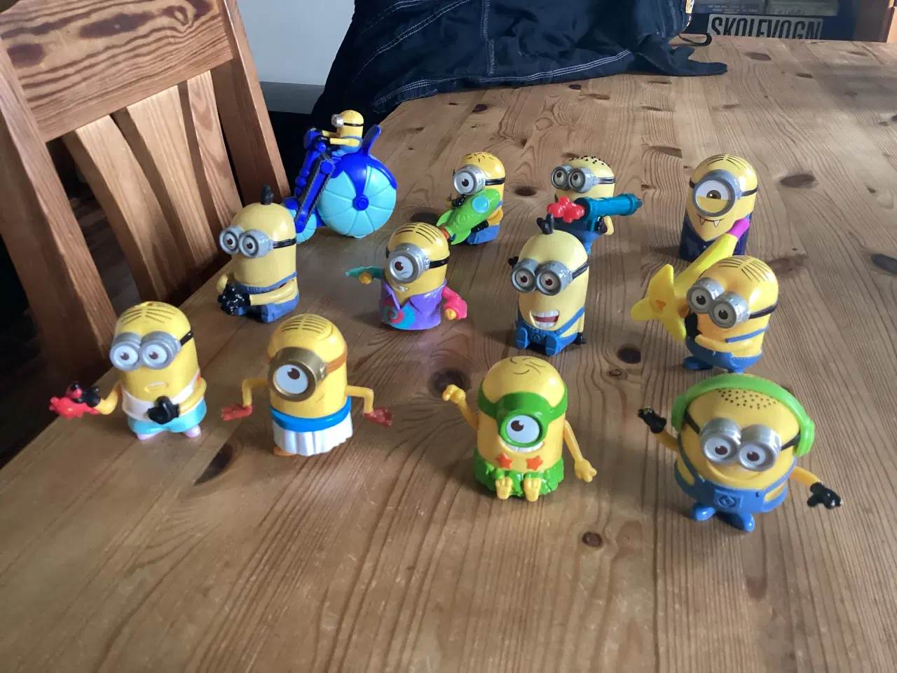 Billede 9 - Minions. Bamser, Figurer, Dvd,Bog Osv