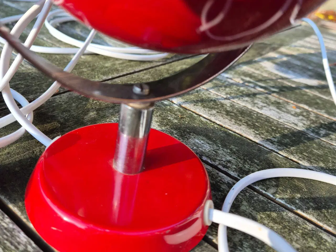 Billede 12 - Herlige røde væglamper med beslag