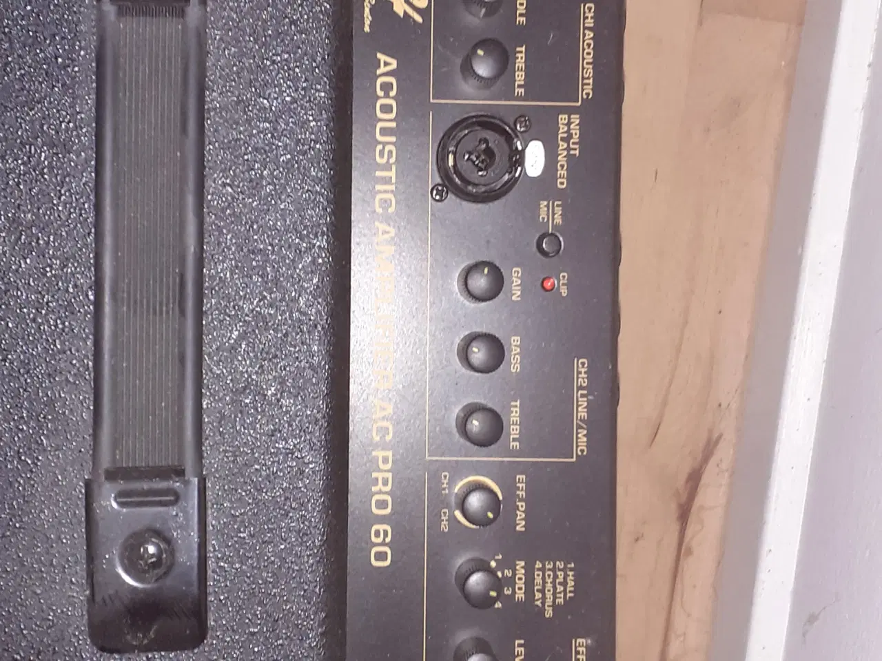 Billede 2 - Harley Benton AC PRO 60 Akustisk Forstærker Sort