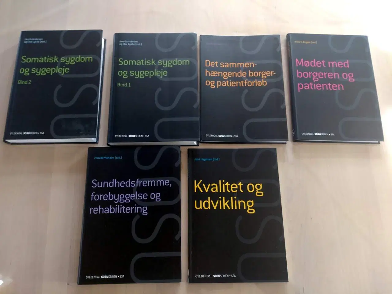 Billede 1 - SSA Sosu bøger - fra 2024. Nye og ikke åbnet.