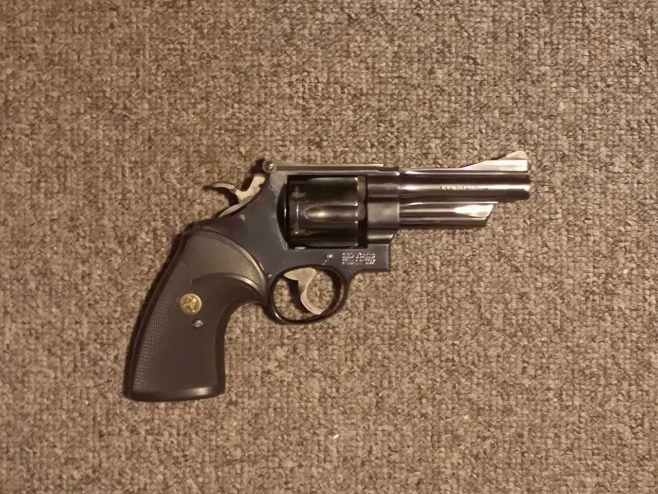 Billede 2 - Smith&Wesson Revolver til salg