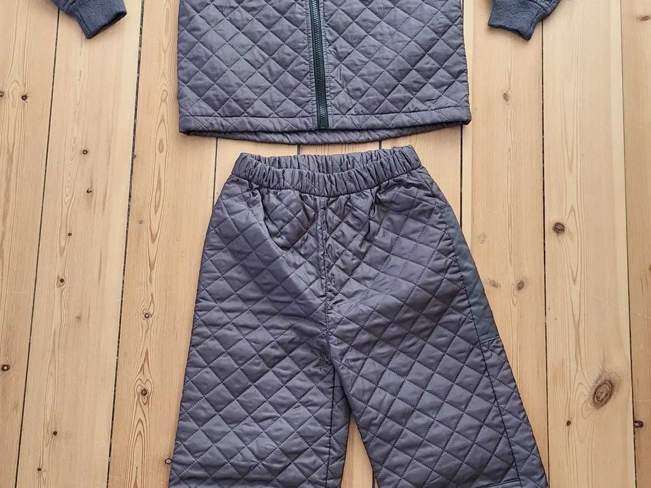 Billede 2 - Termosæt str. 128