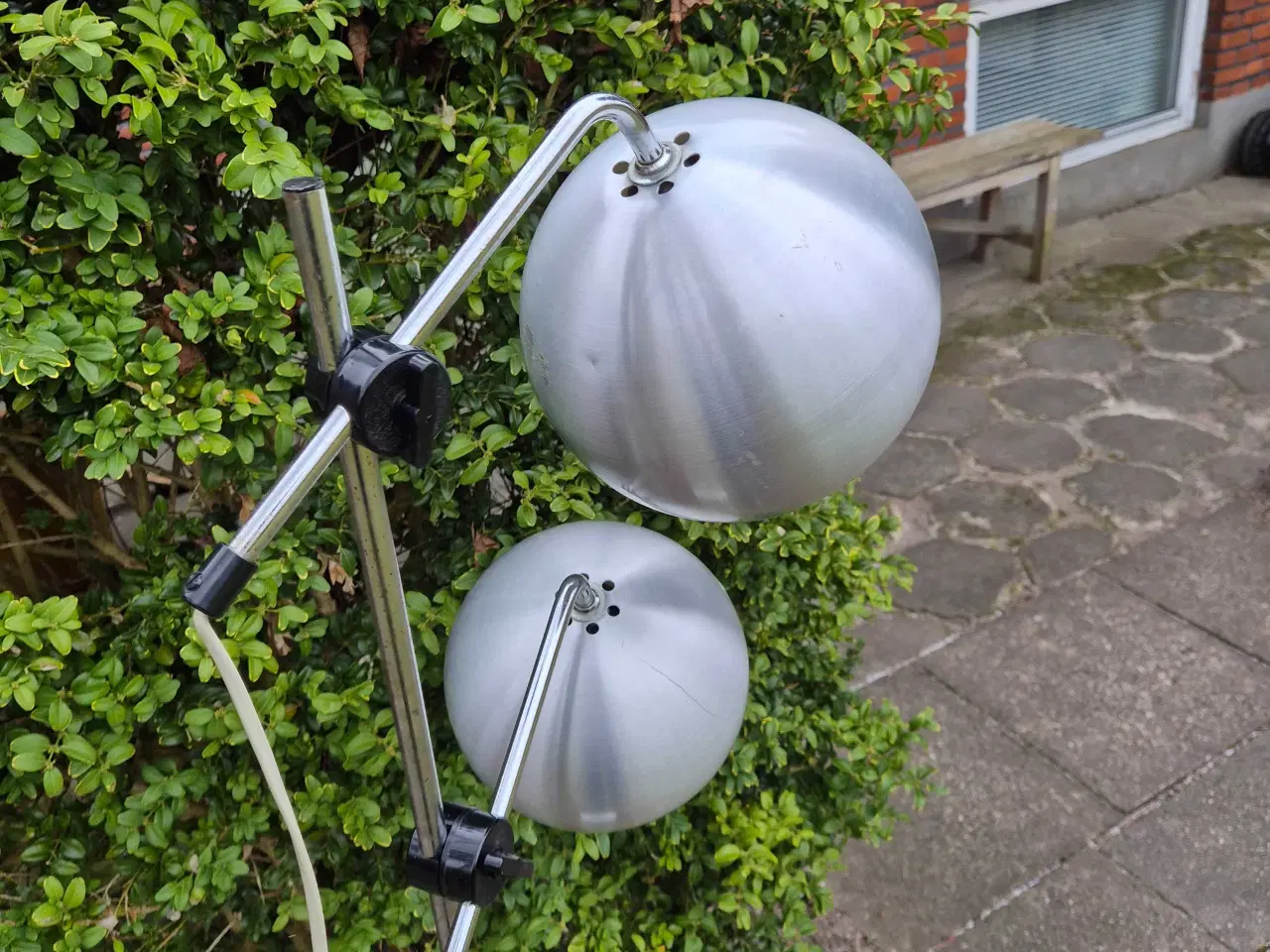 Billede 11 - Retrolampe med skønne kugleskærme 