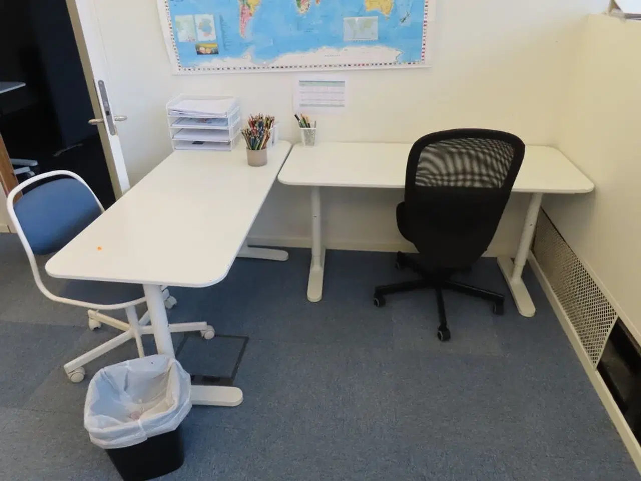 Billede 1 - 2 stk. Borde & 2 stk. Stole, m.v.