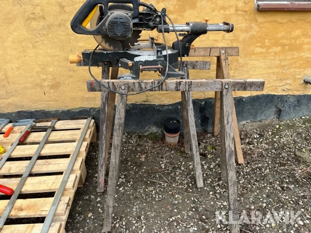 Billede 6 - Skruetvinger og sav