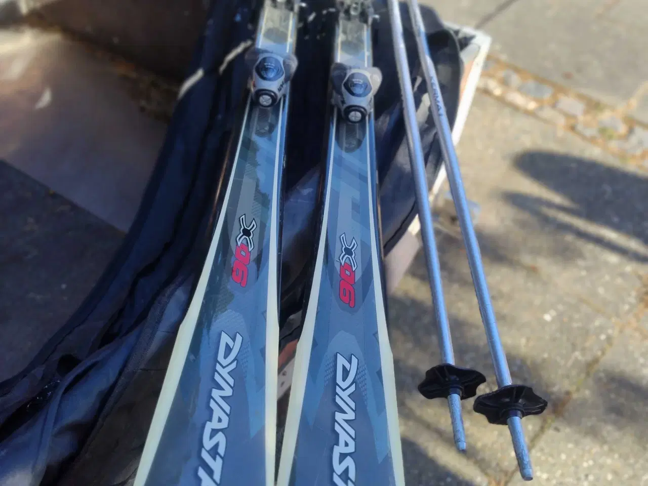 Billede 7 - Ski 2 par og 2 par støvler 