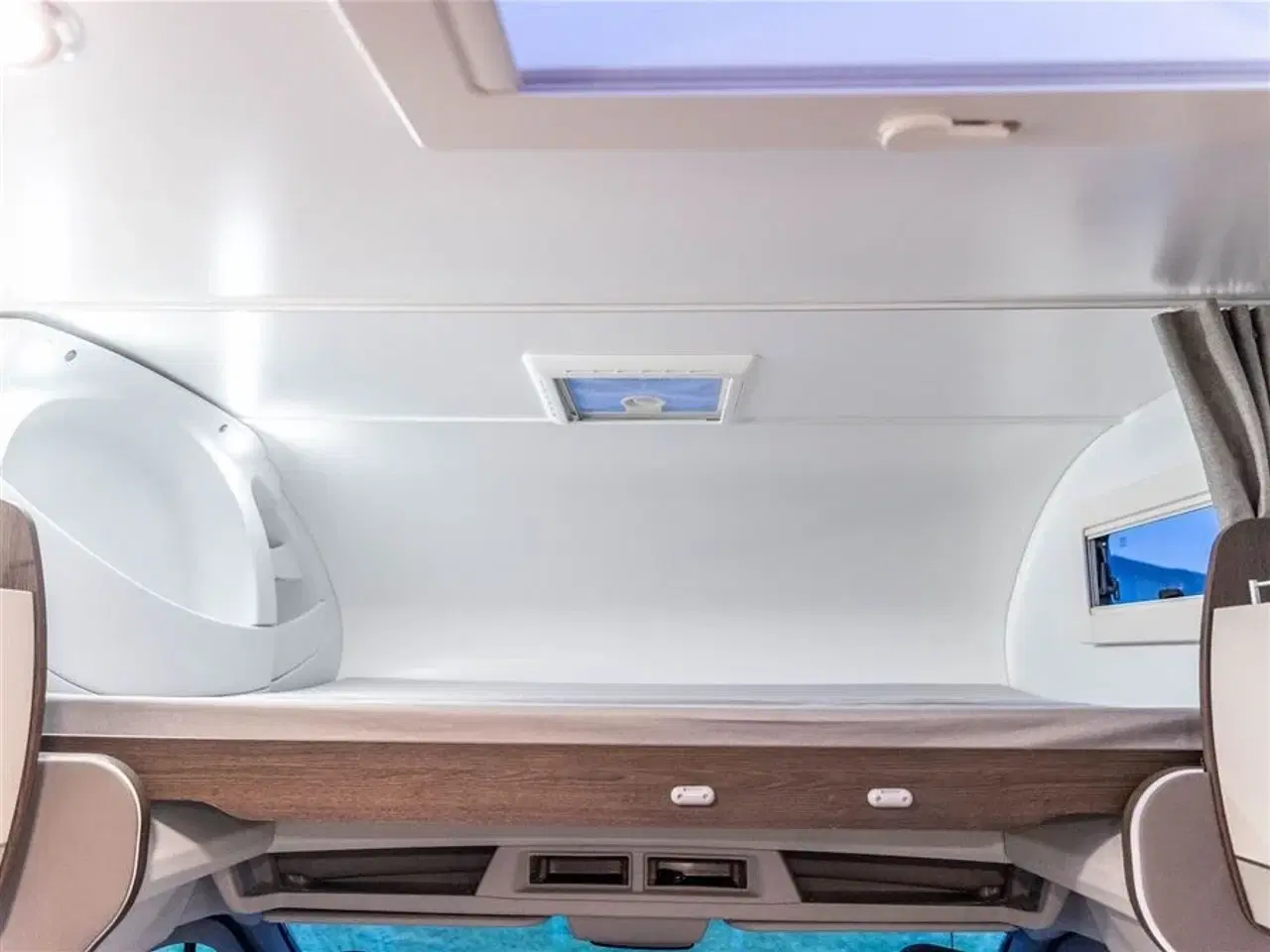 Billede 16 - 2022 - Benimar Sport 340