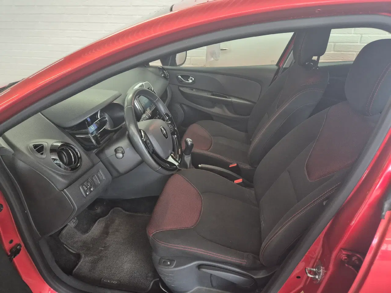 Billede 4 - Renault Clio 1,2 16V Expression 75HK 5d