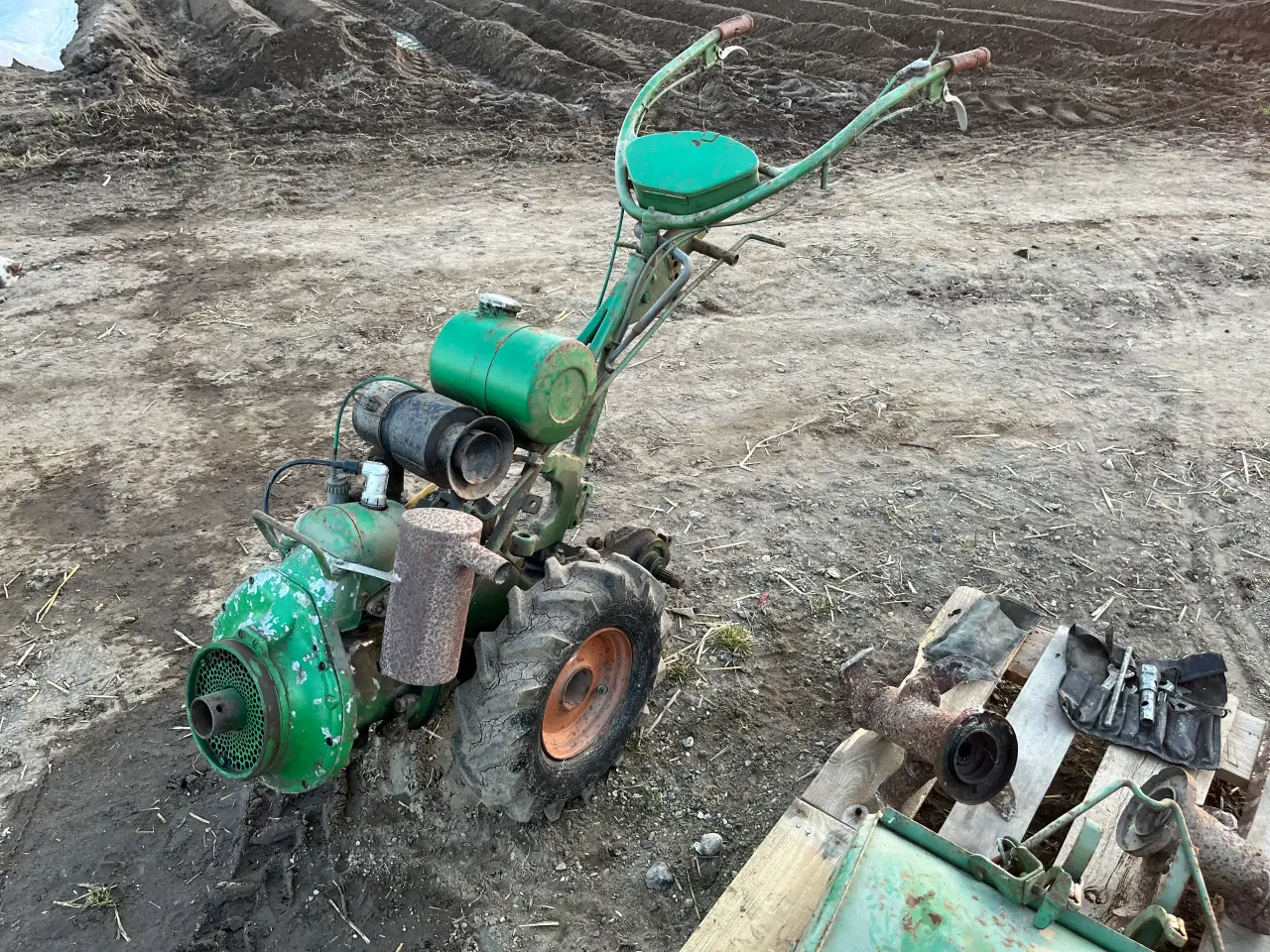 Billede 1 - Agria 2600 Fræser + fingerklipper