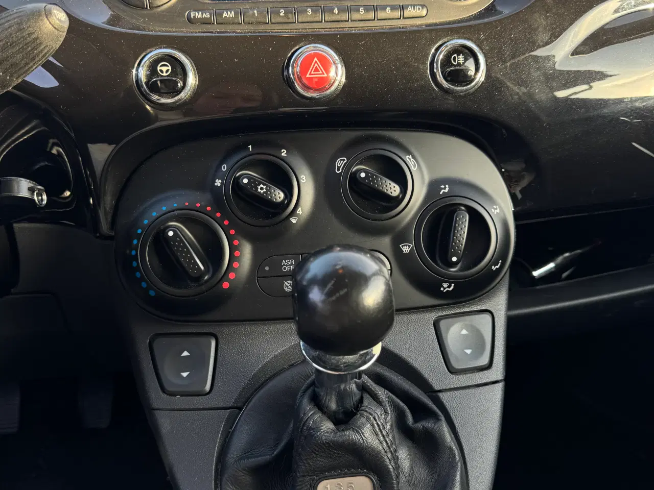 Billede 14 - Fiat 500C m. Lædersæder