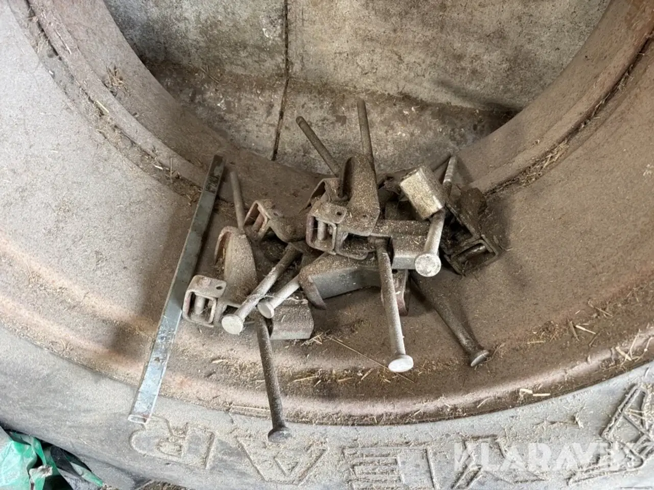 Billede 9 - Dæk med fælge 2 styk Goodyear Super traction