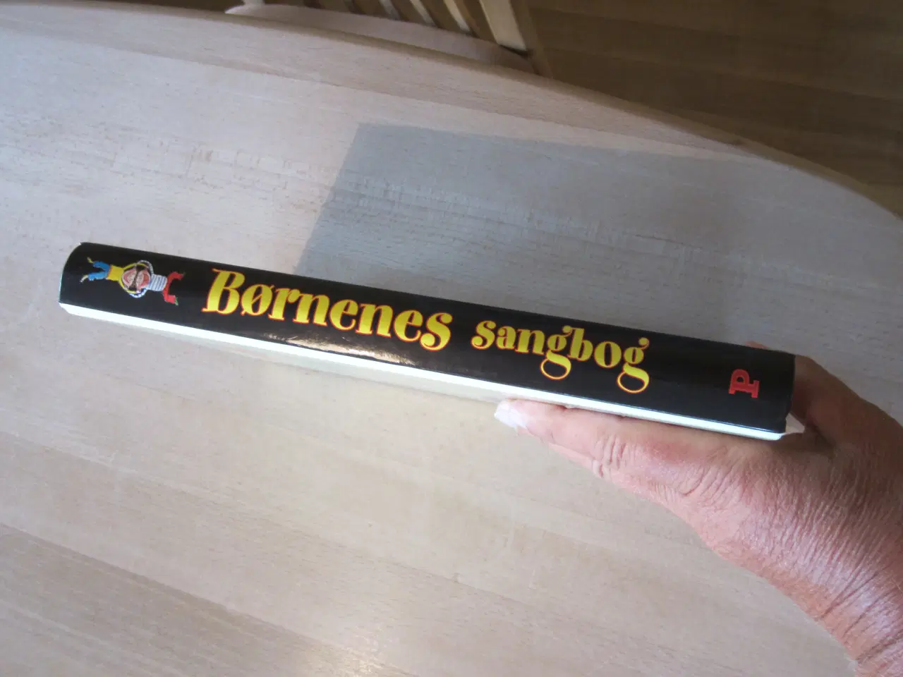 Billede 3 - Bog - Børnenes Sangbog