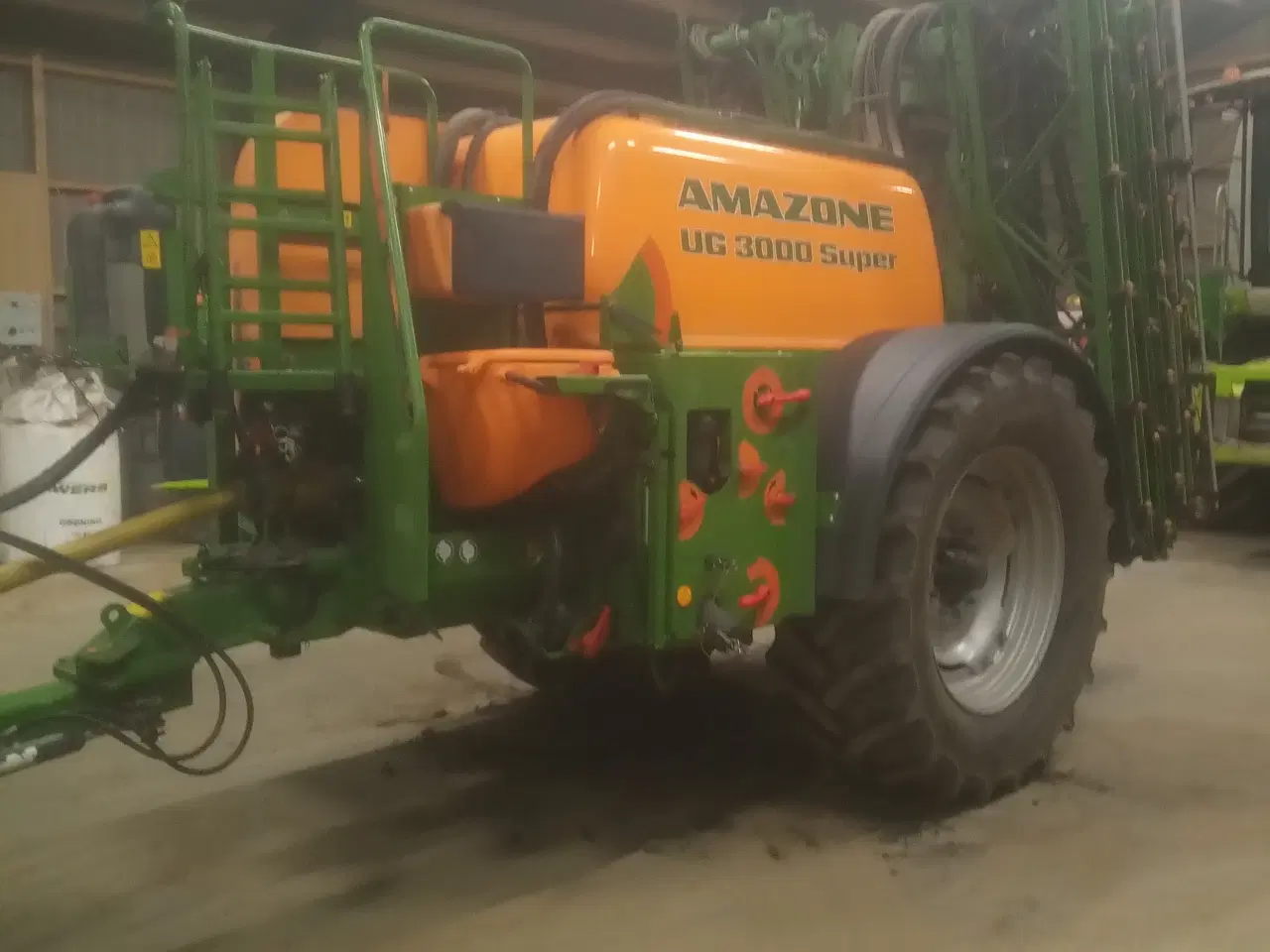 Billede 1 - amazone ug 3000 