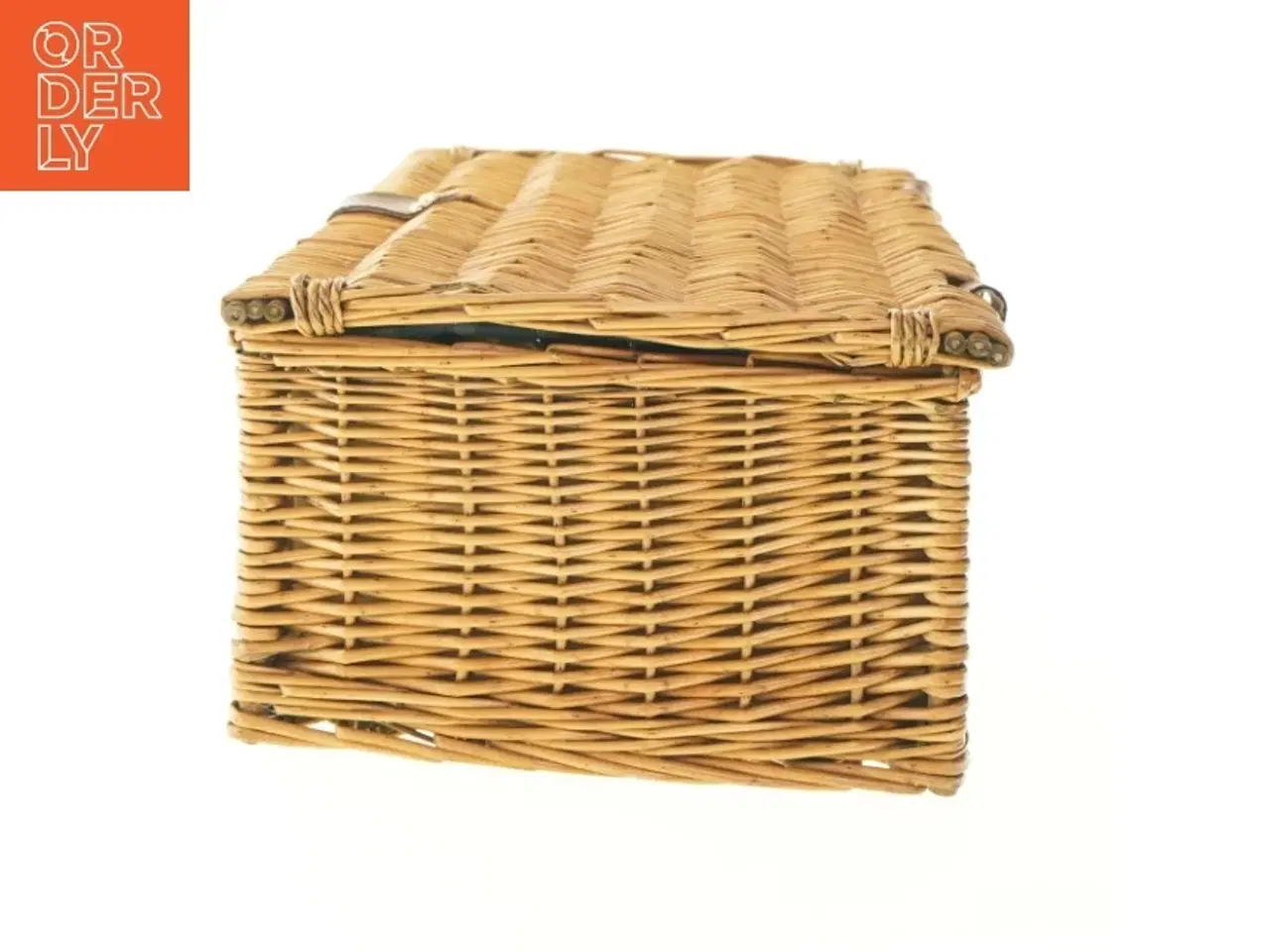 Billede 3 - Kurv med service til picnic (str. 45,5x30,5 cm)