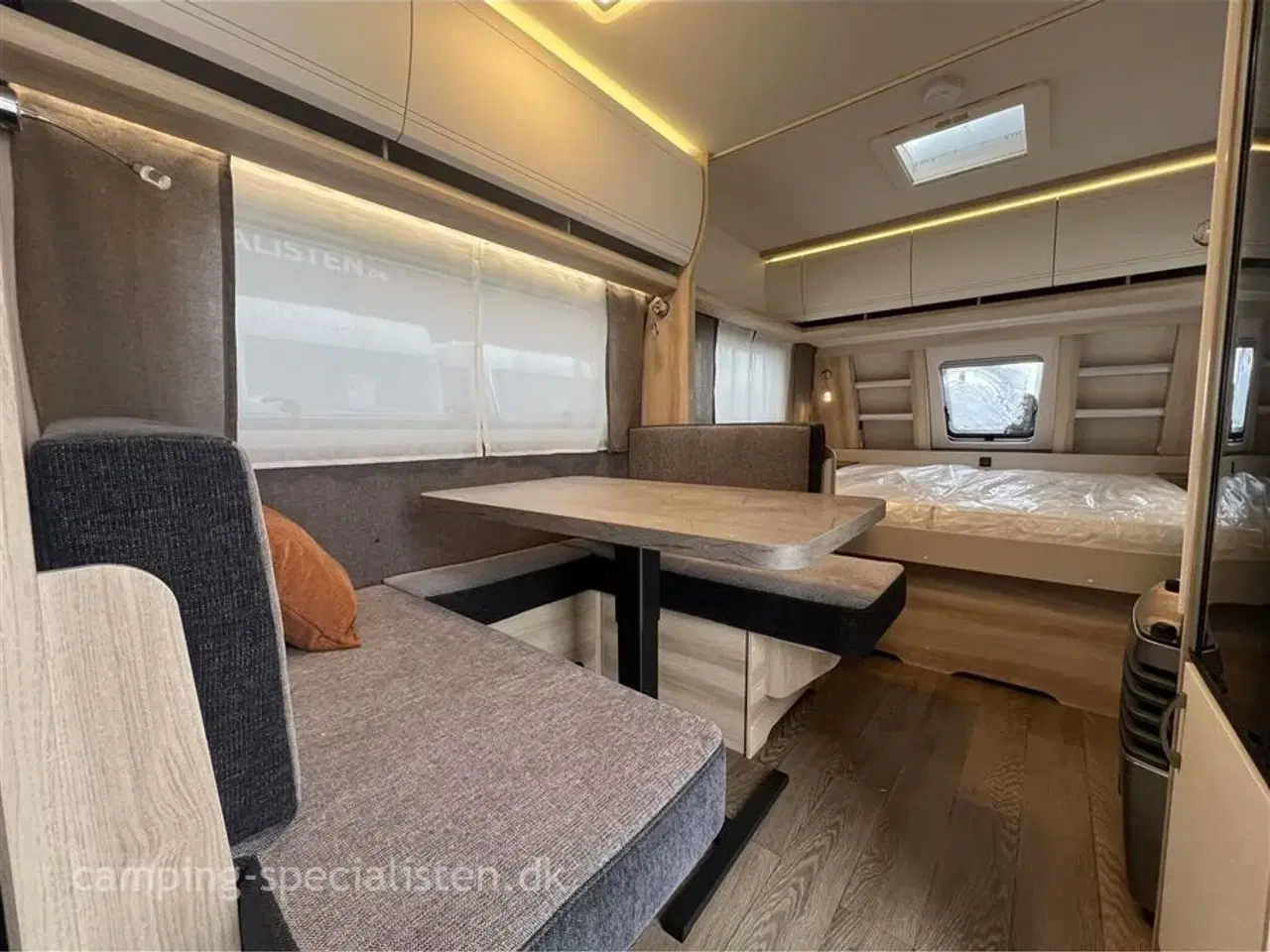 Billede 8 - 2026 - Hobby De Luxe 460 SFf   2026 Hobby De Luxe 460 SFf DK LINE - se den NU hos Camping-Specialisten.dk