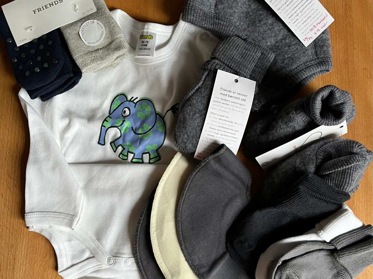 Billede 3 - Babytøj og ting