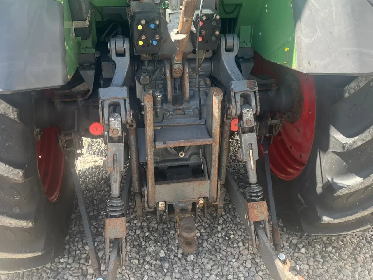 Billede 4 - Fendt 410 Vario med frontlæsser.