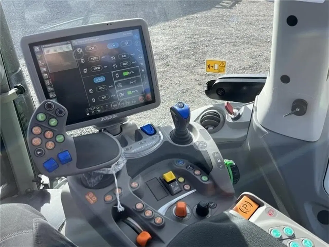 Billede 10 - Deutz-Fahr 6175 TTV Med læsserbeslag