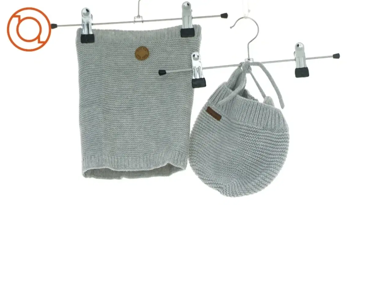 Billede 1 - Halsedisse og babyhue fra H&M (str. 80 cm)