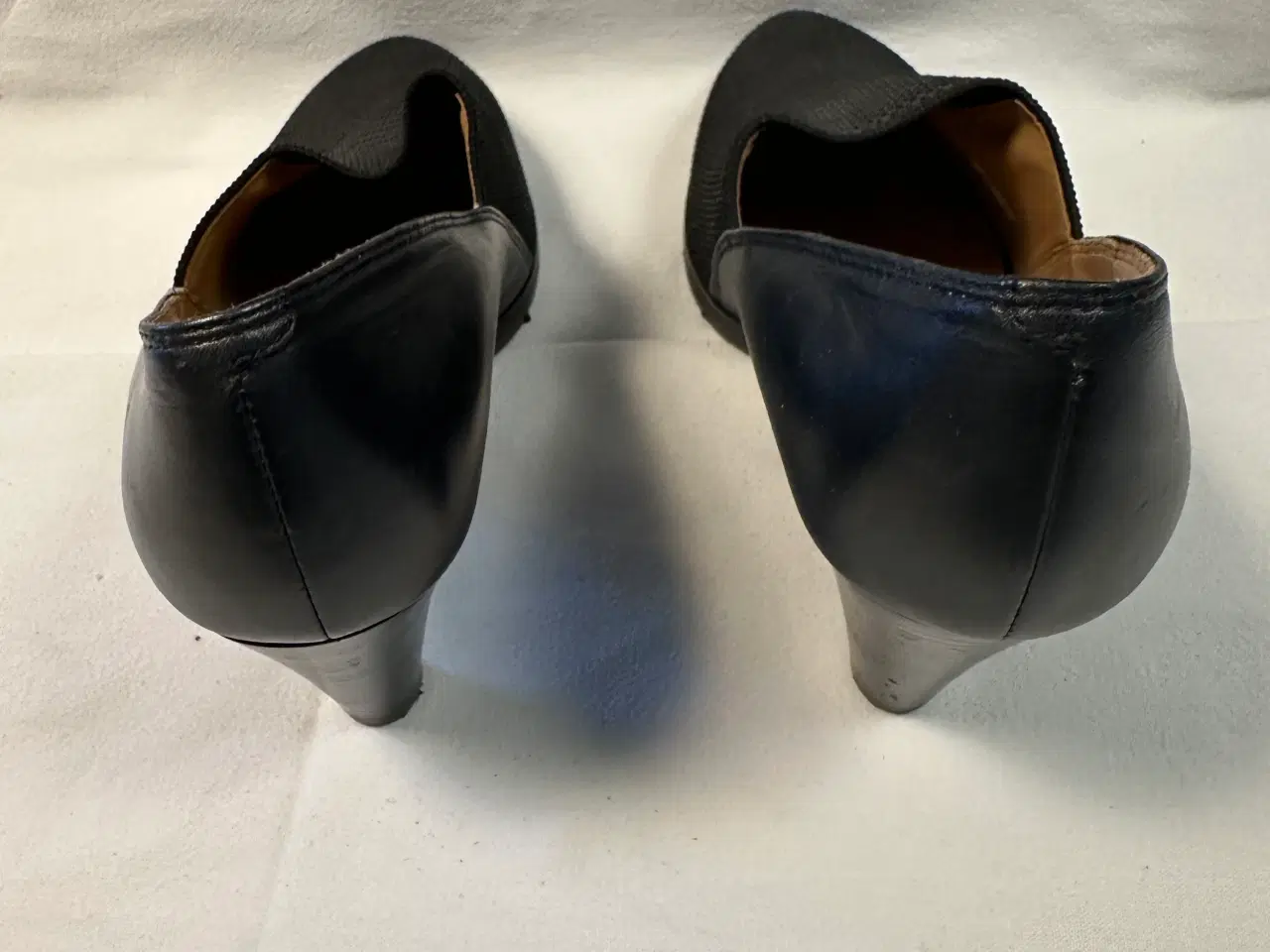 Billede 3 - Sorte højhælede Ecco