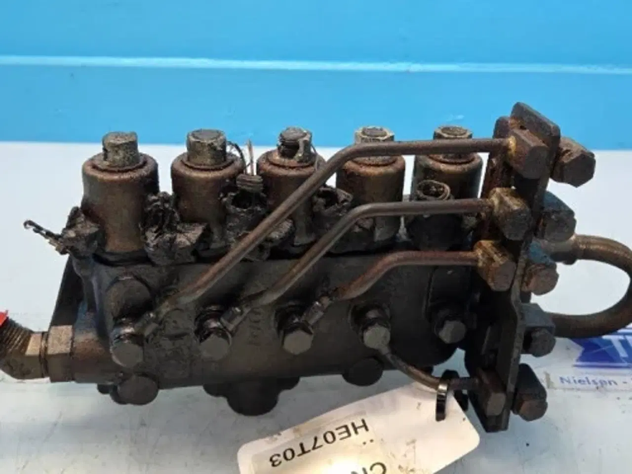 Billede 4 - New Holland 8160 Hydraulikventil 5173742