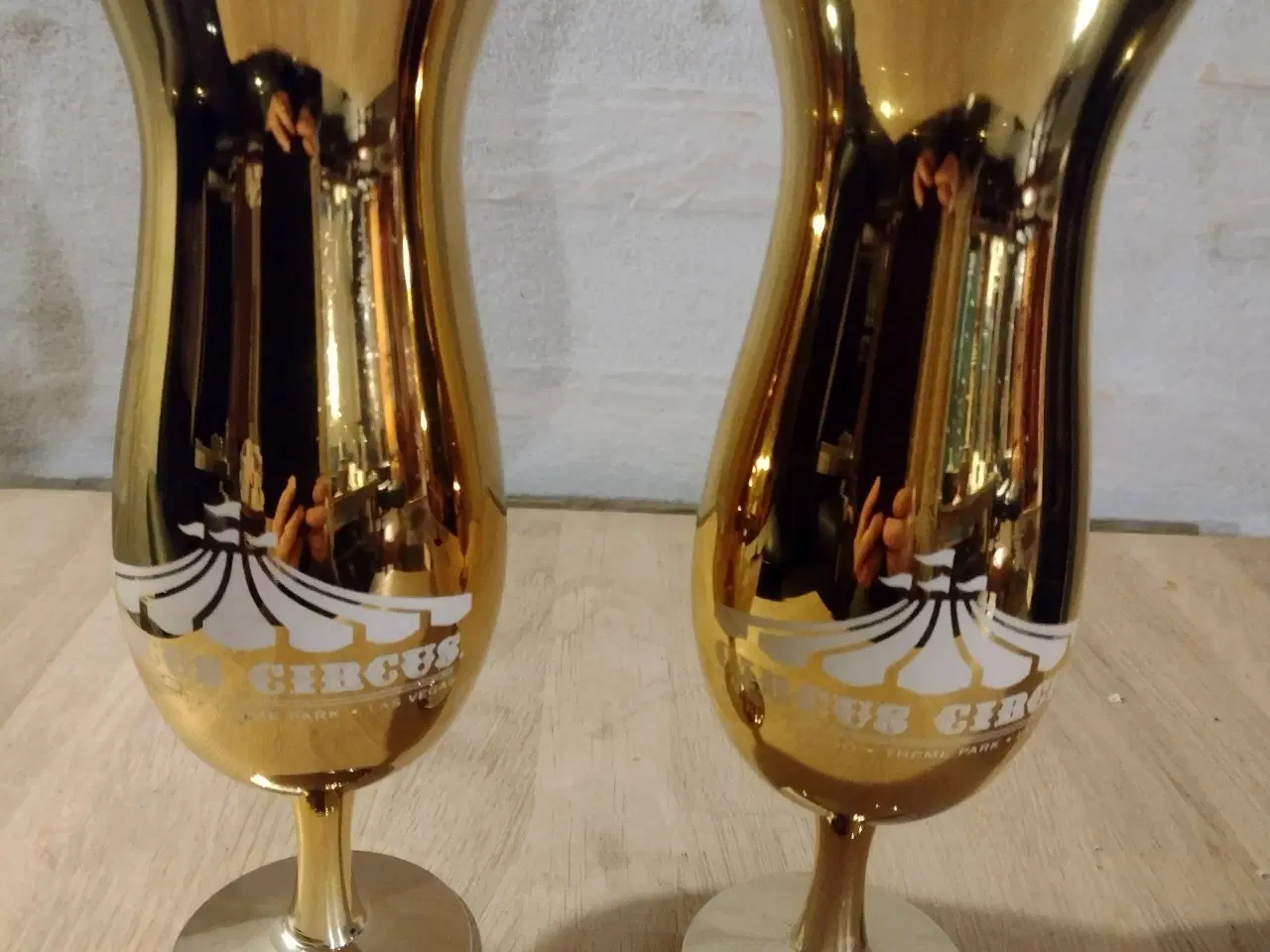 Billede 1 - 2 guld glas, Circus Circus