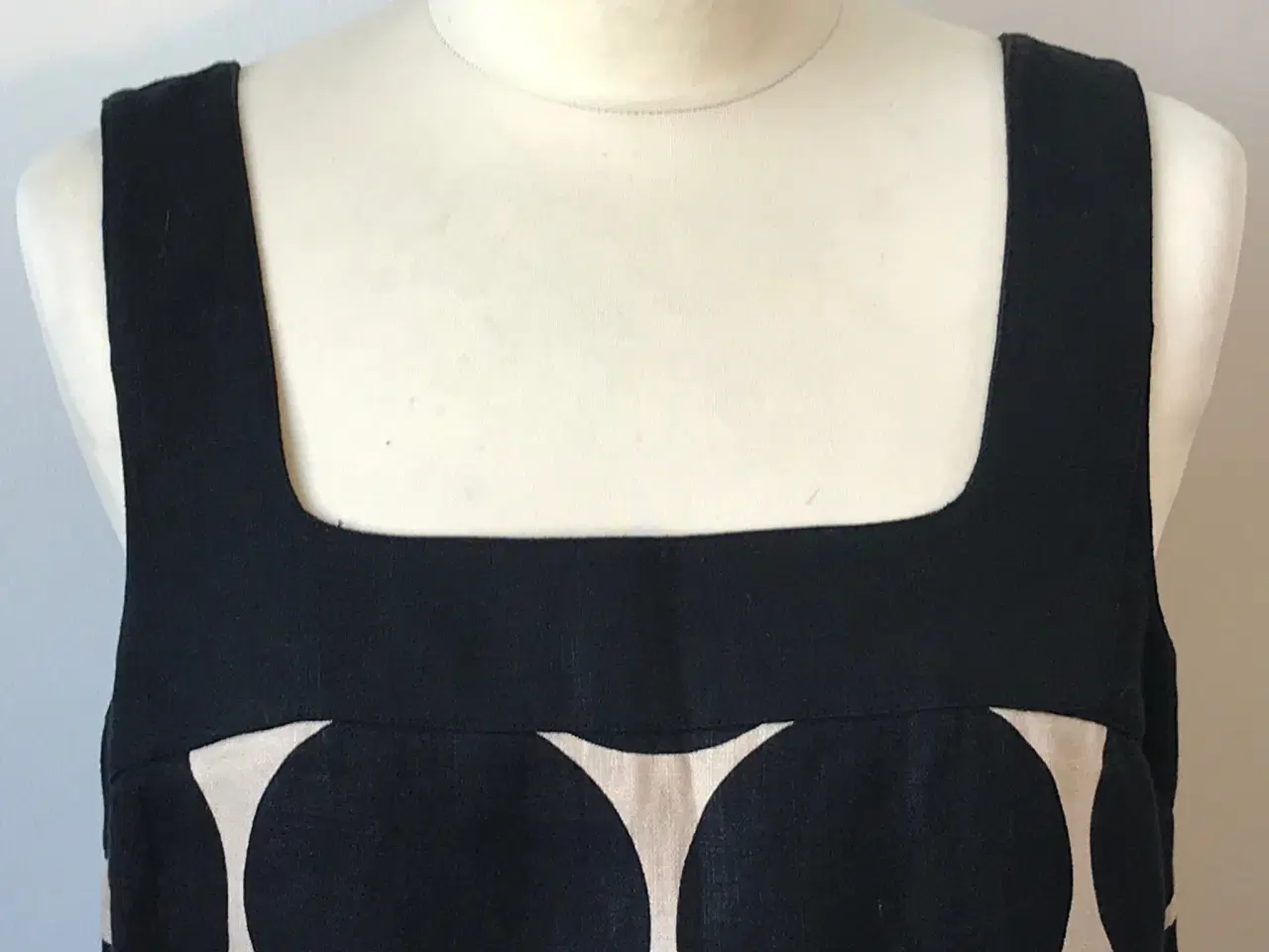 Billede 2 - Fenn Wright Manson, kjole, str L