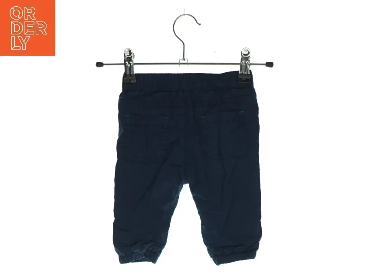 Billede 2 - Blå bukser med elastik om anklerne (str. 3-6 mdr.)