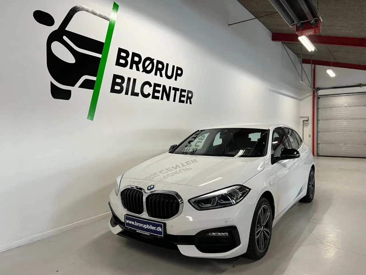 Billede 1 - BMW 118d 2,0 Sport Line aut.