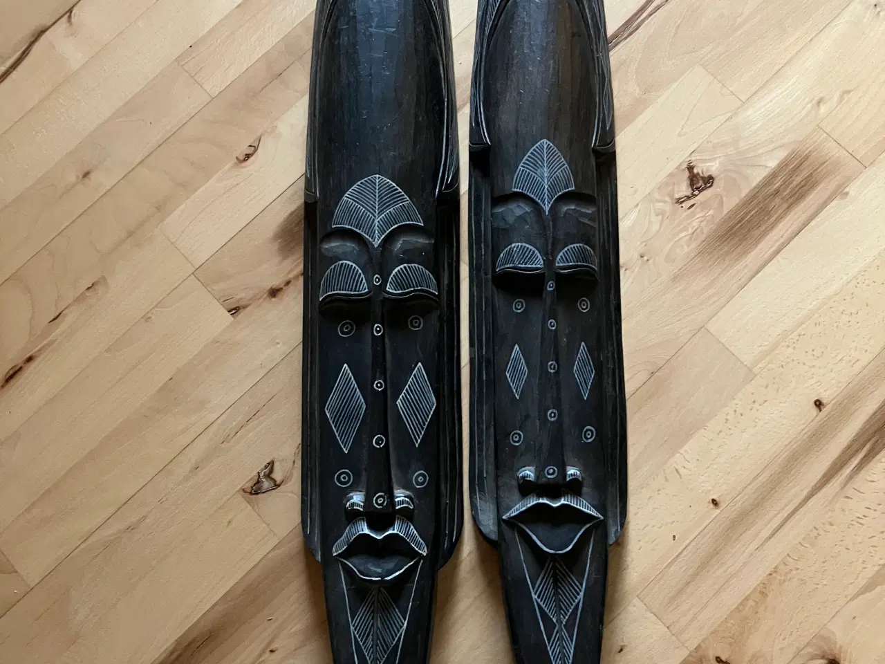 Billede 1 - Træ figur