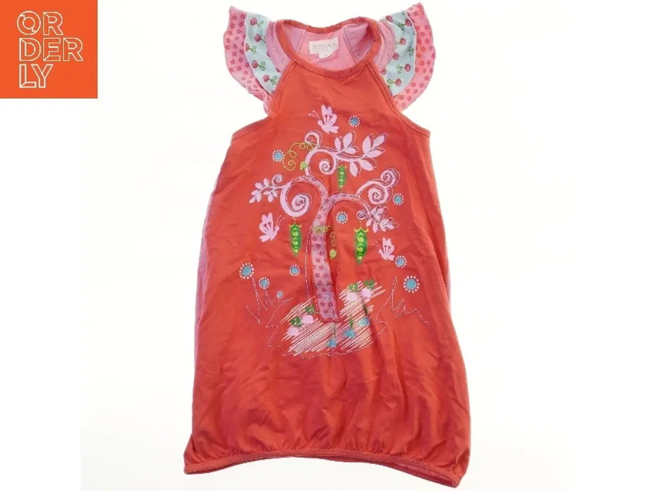 Billede 1 - Børne natkjole med træmotiv fra Phister & Philina (str. 116)