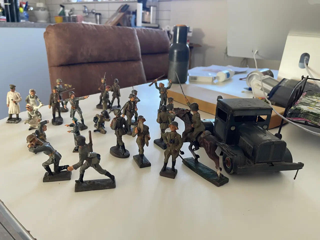 Billede 1 - Militærkilder og soldatet