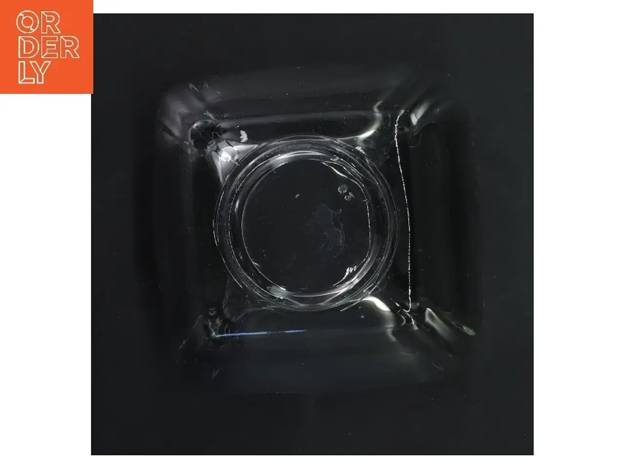 Billede 2 - Kvadratisk Glasvase (str. 11x11,5 cm)