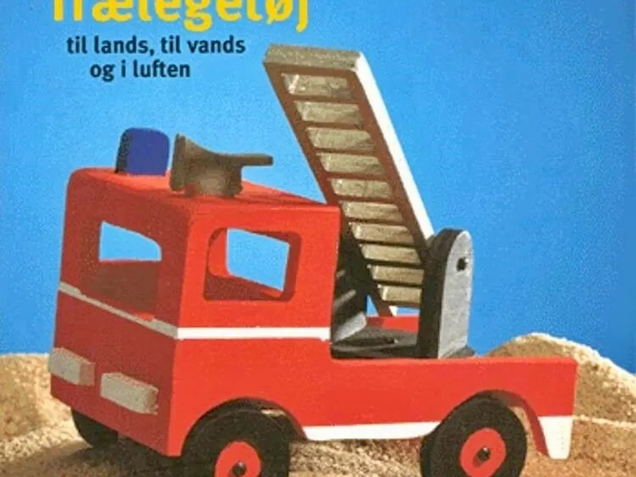 Billede 1 - Trælegetøj til lands, til vandd og i luften