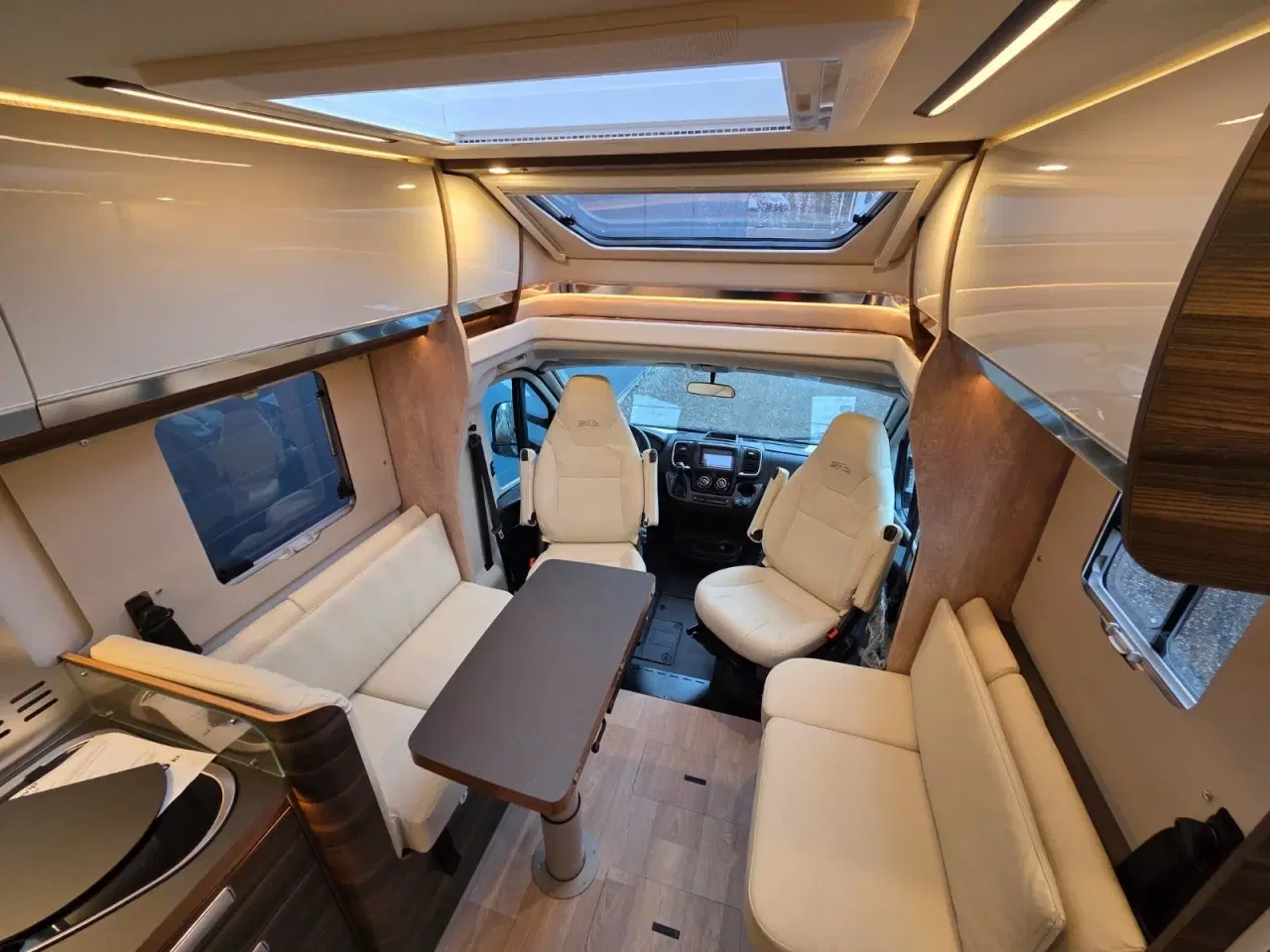 Billede 11 - Laika Ecovip 2,2 L4009 DS aut.