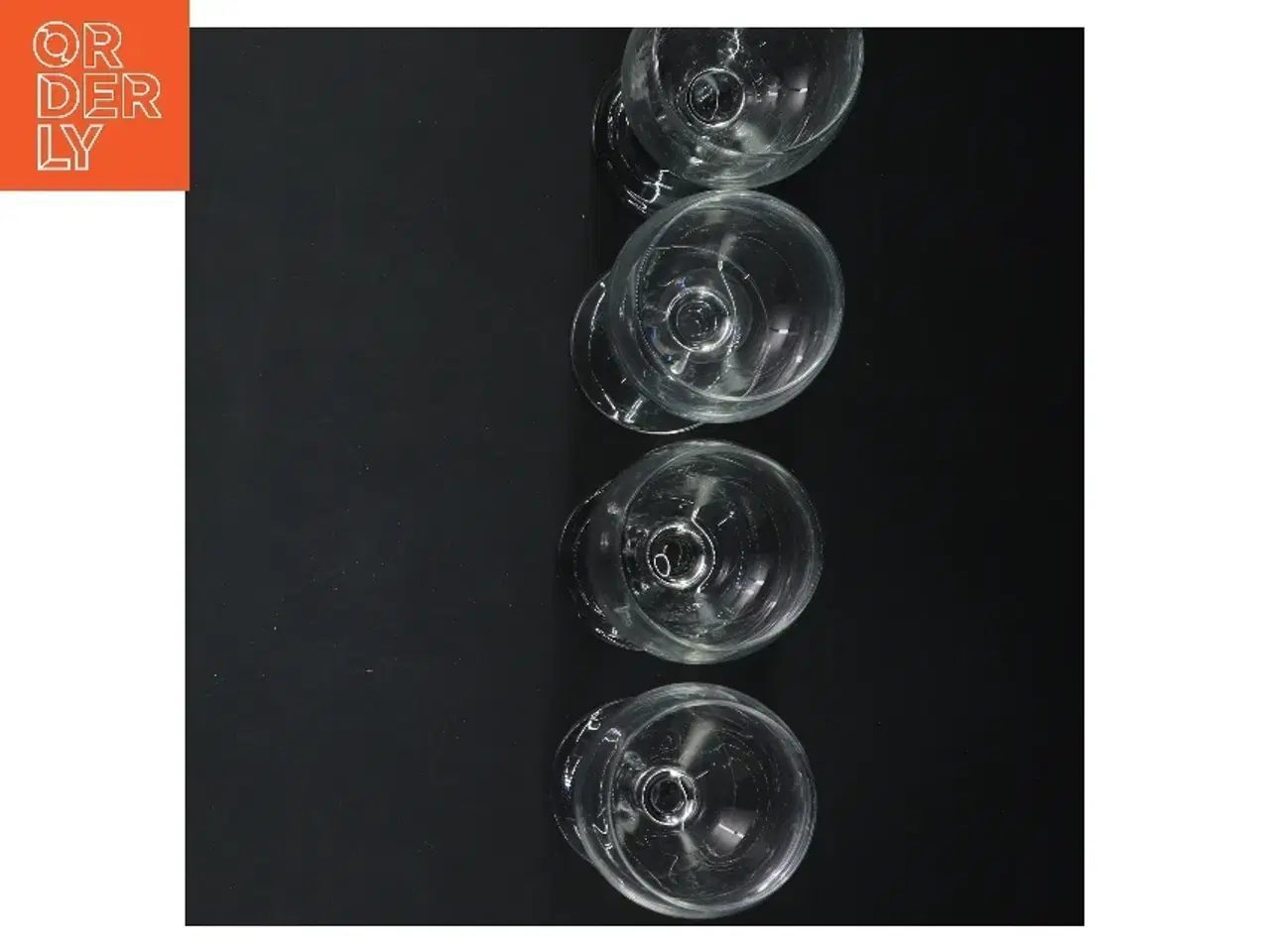 Billede 3 - Sæt af fire ballonglas  vinglas (str. 12-13 cm)