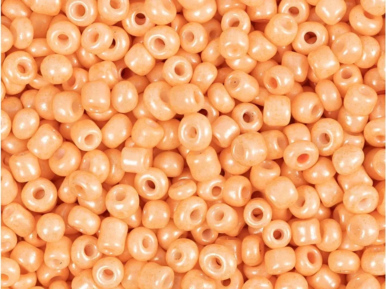 Billede 1 - Rocaiperler, diam. 3 mm, str. 8/0, hulstr. 0,6-1,0 mm, peach, 25g/ 1 pk.