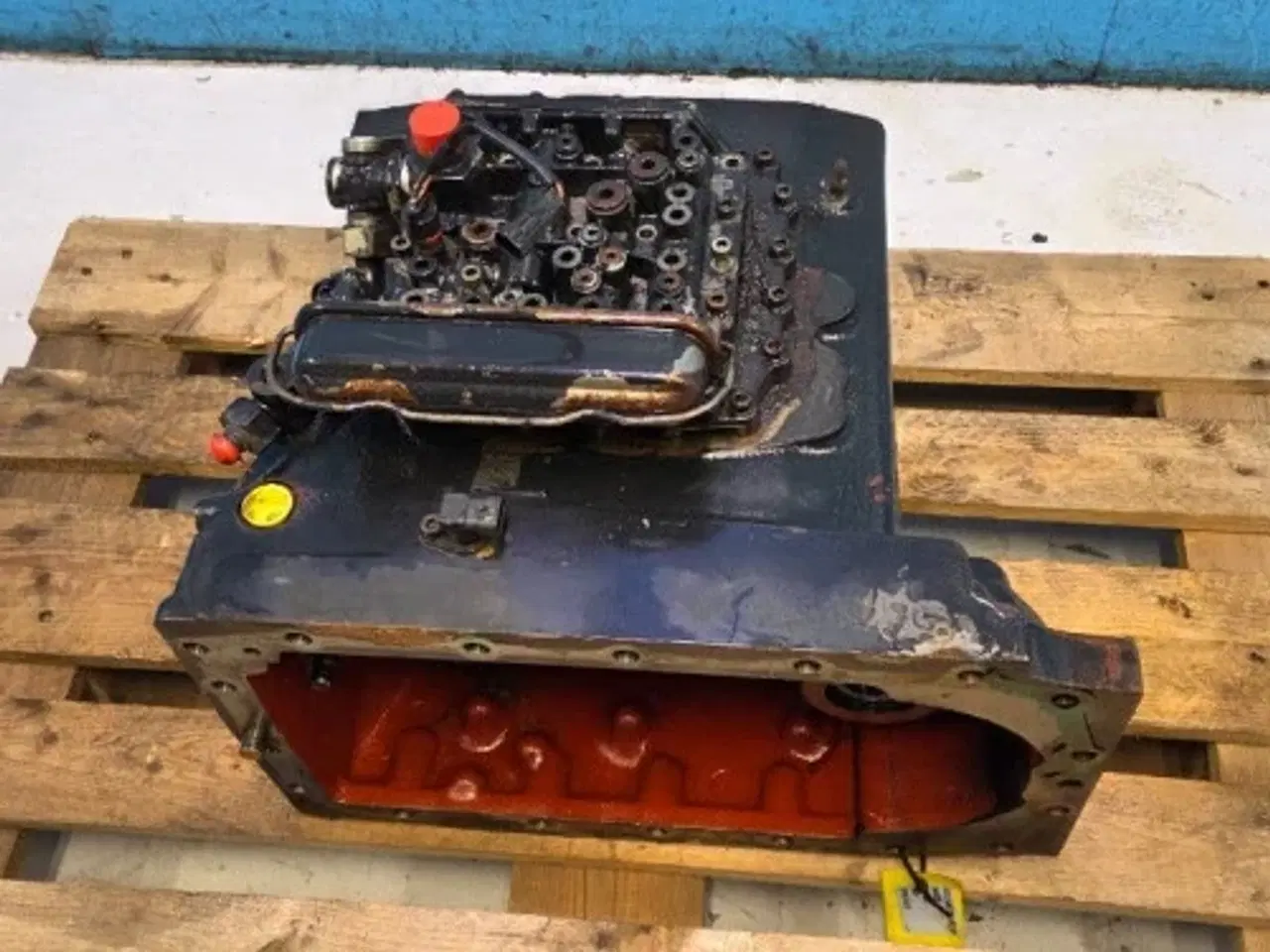 Billede 4 - Deutz Agrotron 90 Gearkasse Hus 04423301