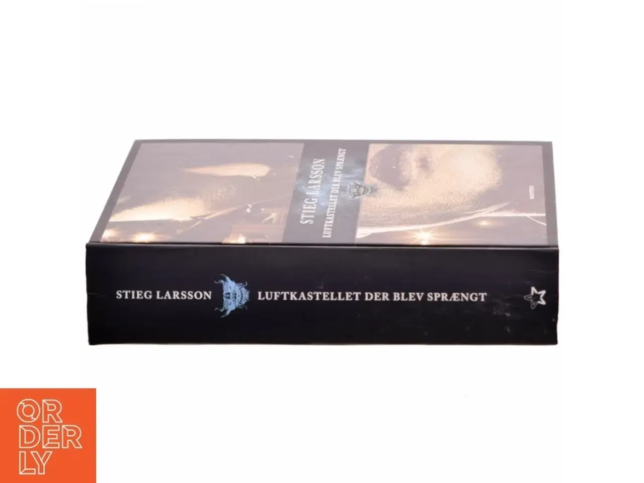 Billede 2 - Luftkastellet Der Blev Spr&#195;&#166;ngt (in Danish) (Bog)