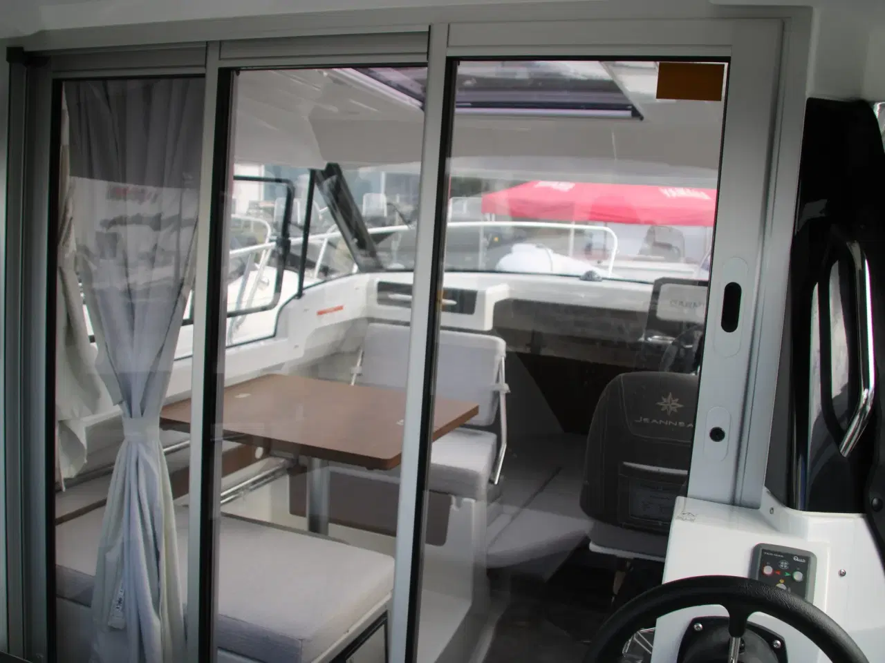 Billede 22 - Jeanneau 695 Cruiser Serie2