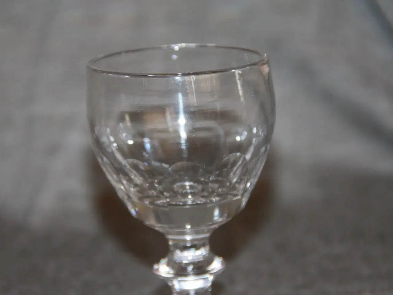 Billede 3 - Gamle tøndeglas / barilglas med slibninger Kastrup