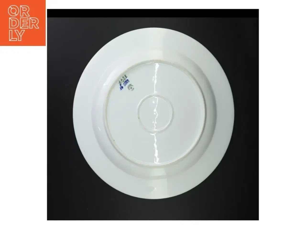 Billede 3 - Porcelænstallerken, Blå blomst fra Royal Copenhagen (str. 38 x 3 cm)