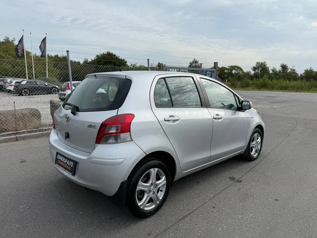 Billede 3 - Toyota Yaris 1,3 VVT-I T3 100HK 5d 6g