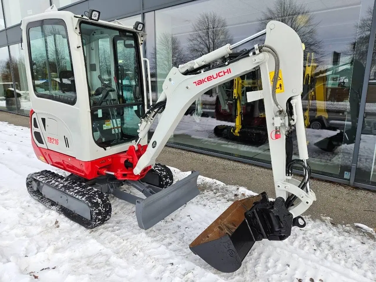Billede 1 - Takeuchi TB 216
