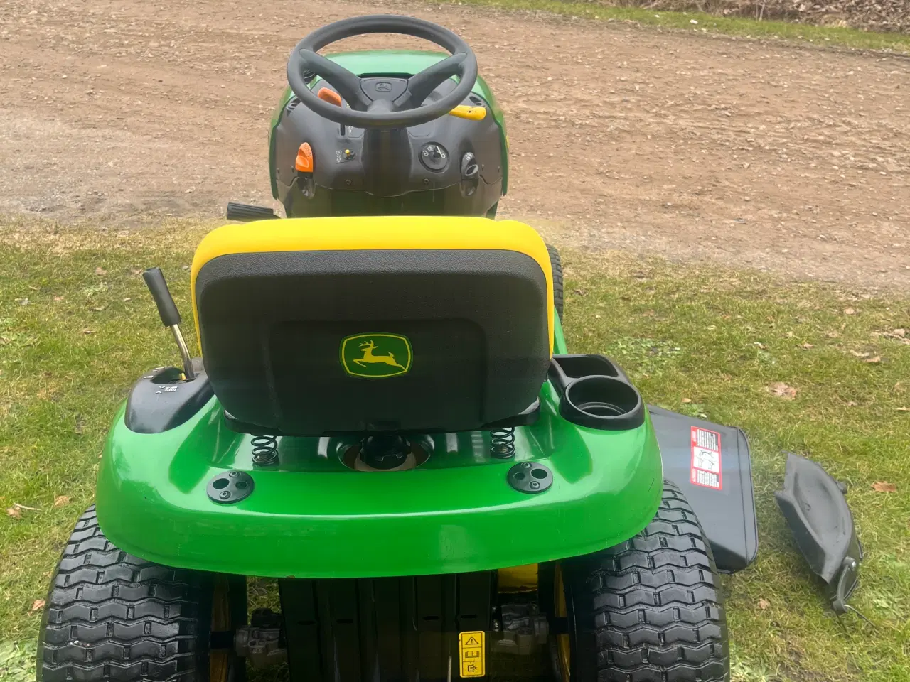 Billede 7 - John Deere sælges 