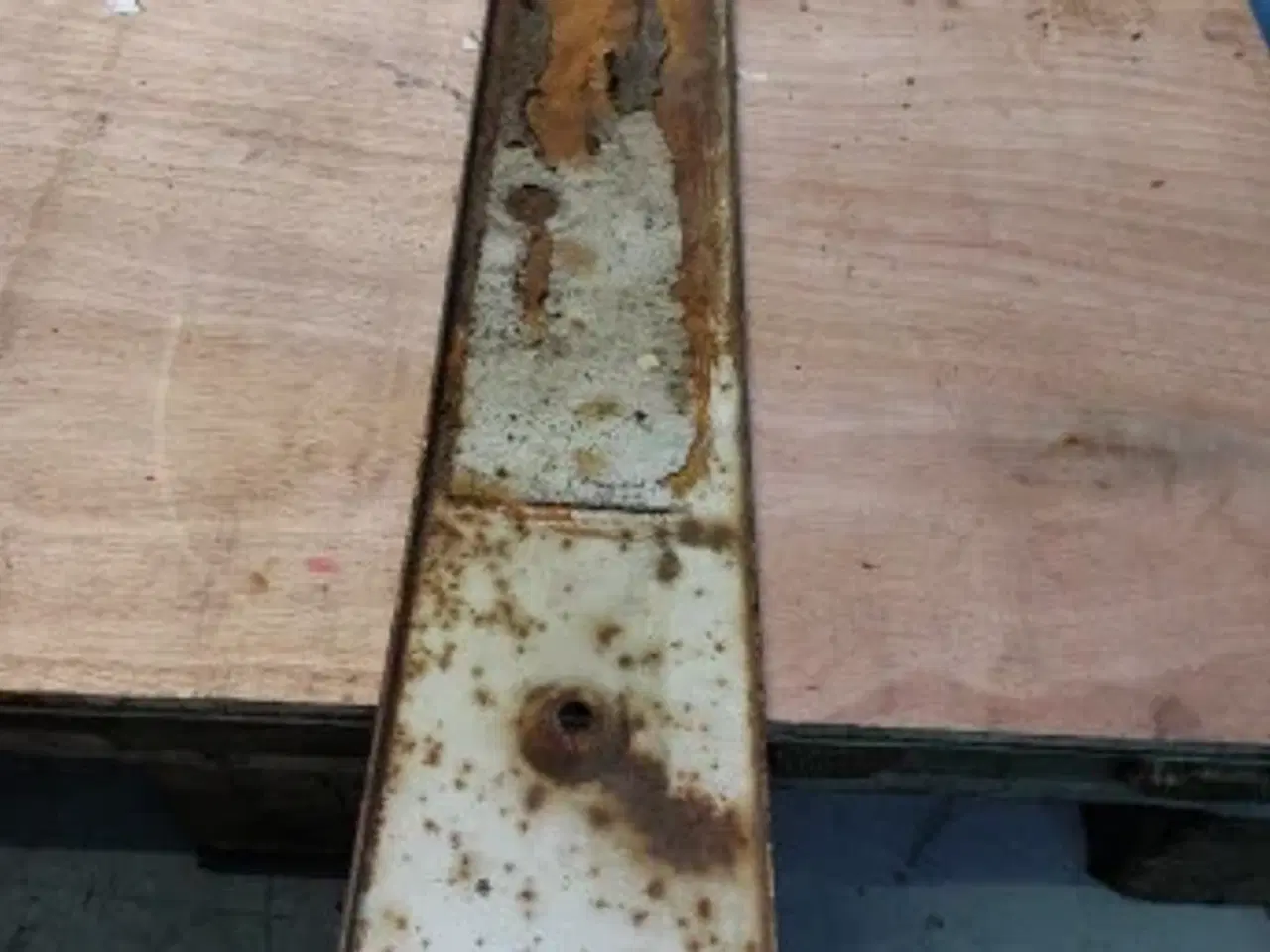 Billede 4 - Case 844XL Motorskærm