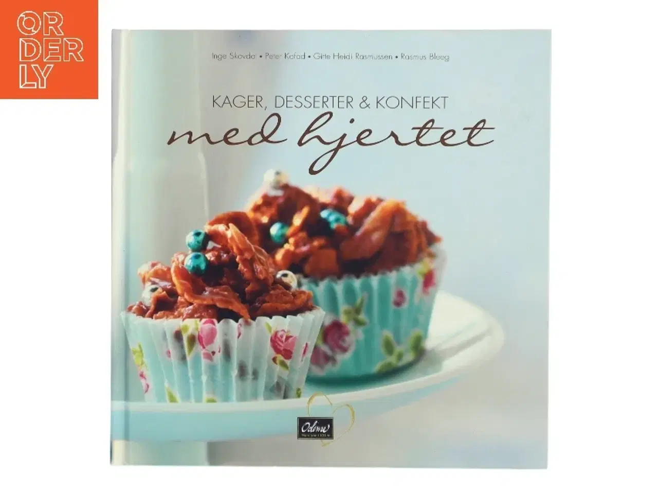 Billede 1 - Kager, Desserter & Konfekt med hjertet af Inge Skovdal (Bog)