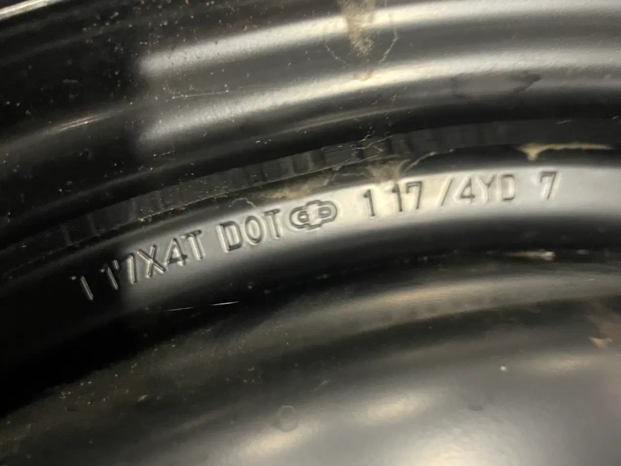 Billede 5 - 4 stk originale toyota fælge og 1 stk nødhjul 18”