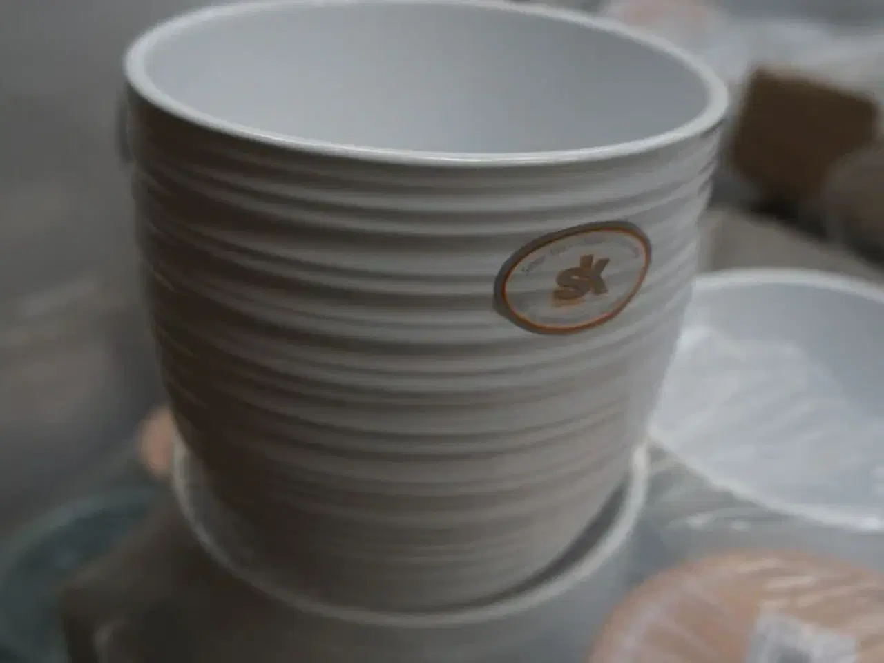 Billede 3 - Palle med diverse potter