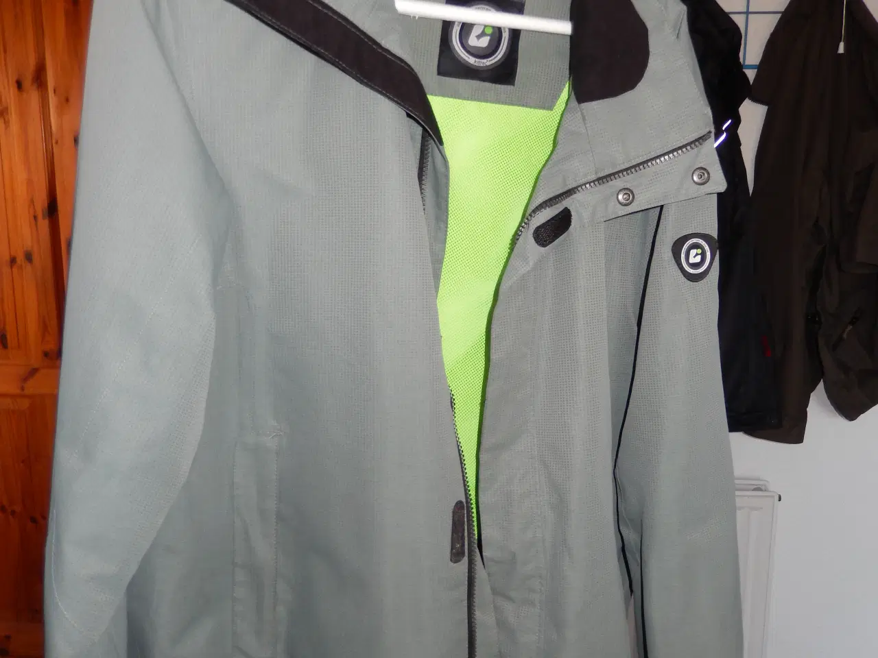 Billede 1 - Vindjakke